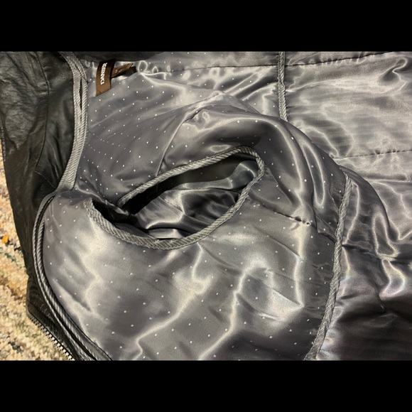 Danier long leather jacket - Picture 7 of 9